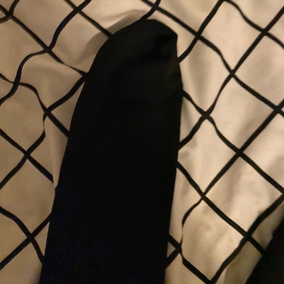 b1 pair black, 1 pair grey tights - Picture 4 of 8